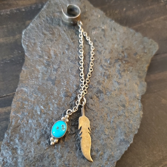 Vintage Sterling Navajo Turquoise Ear Cuff - Picture 1 of 6